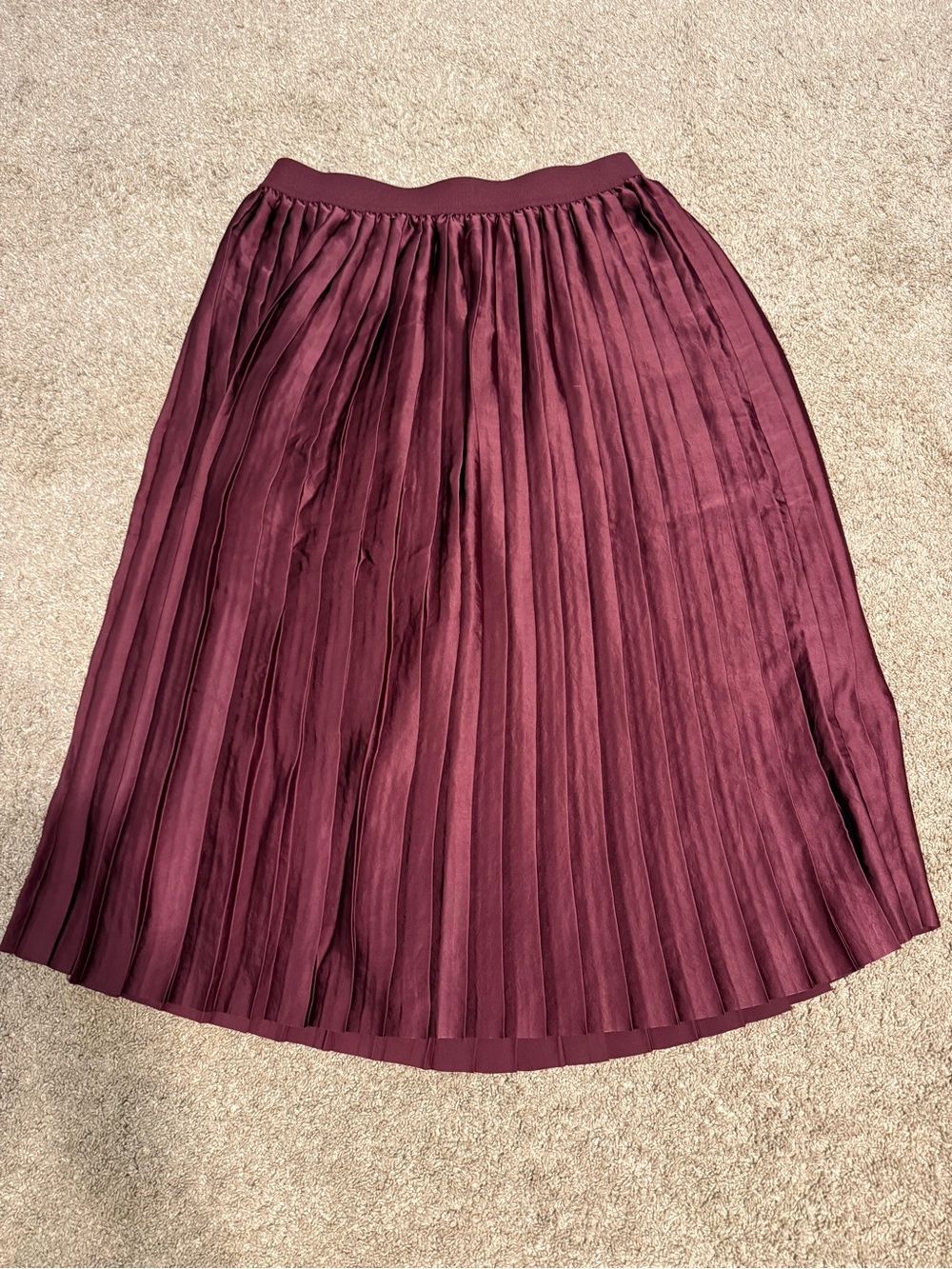 LululemonWomen's Pleated Midi Skirt in Deep Wine